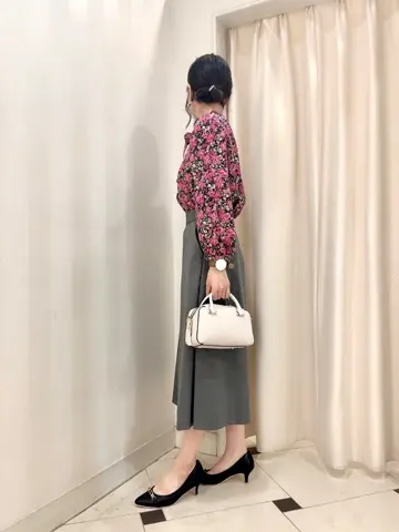 組曲 金井 コーディネート画像