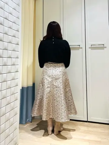 組曲 KATO コーディネート画像