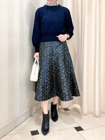 組曲 金井 コーディネート画像