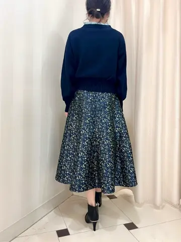 組曲 金井 コーディネート画像