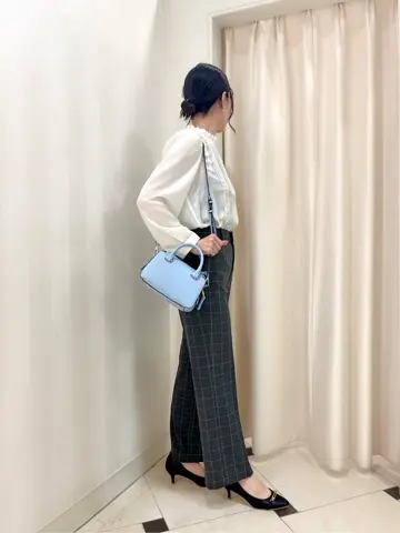 組曲 金井 コーディネート画像