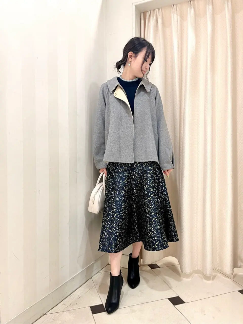 組曲 金井 コーディネート画像