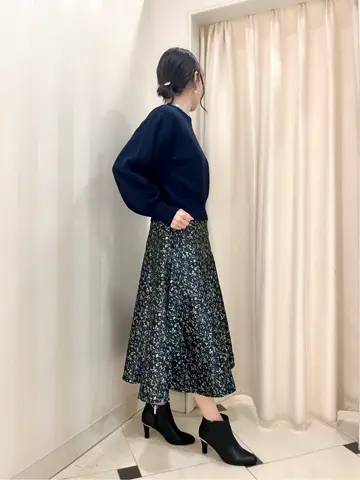 組曲 金井 コーディネート画像