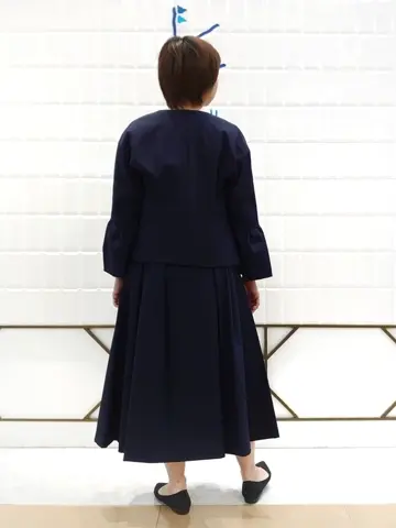 組曲 井上 コーディネート画像