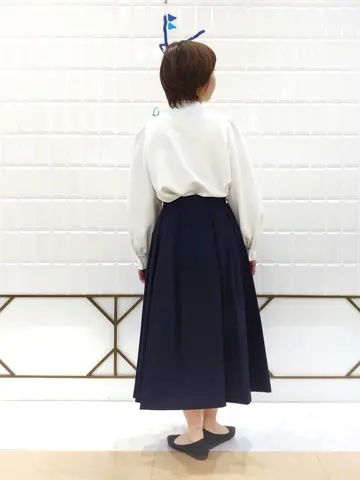 組曲 井上 コーディネート画像