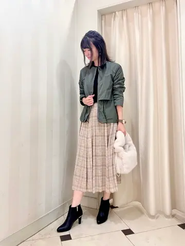 組曲 金井 コーディネート画像