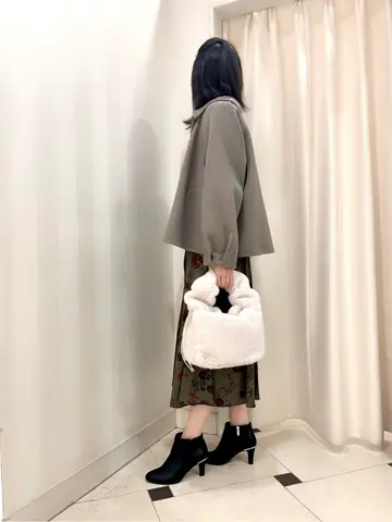 組曲 金井 コーディネート画像