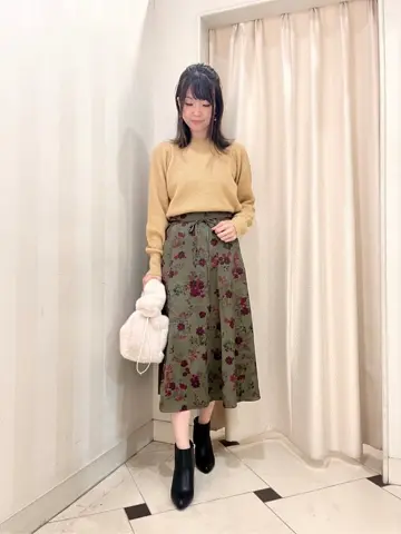 組曲 金井 コーディネート画像