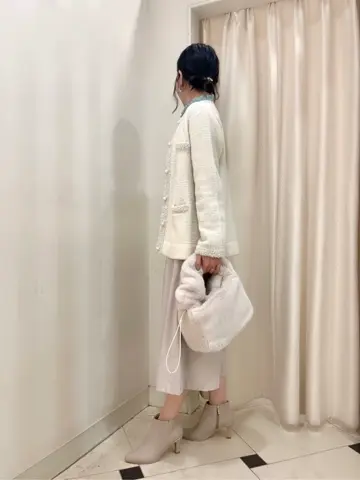 組曲 金井 コーディネート画像