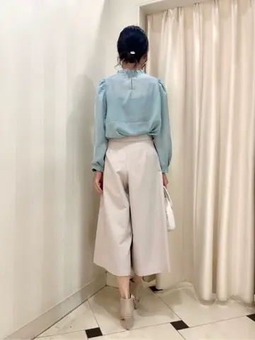 組曲 金井 コーディネート画像