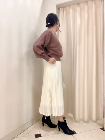 組曲 金井 コーディネート画像