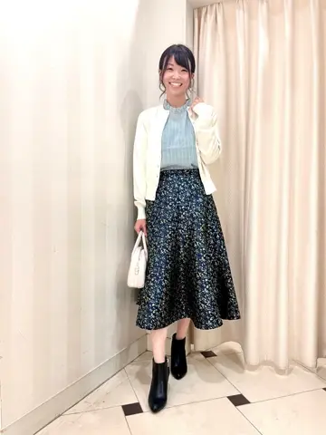 組曲 金井 コーディネート画像