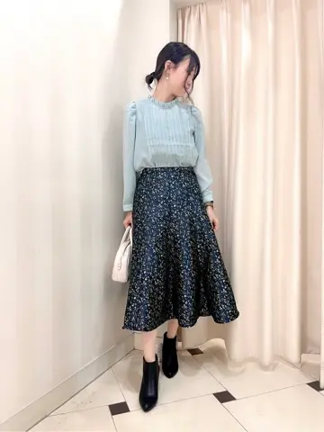 組曲 金井 コーディネート画像