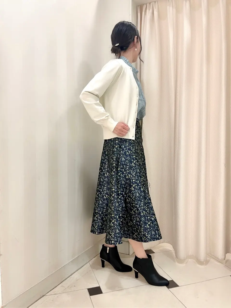 組曲 金井 コーディネート画像