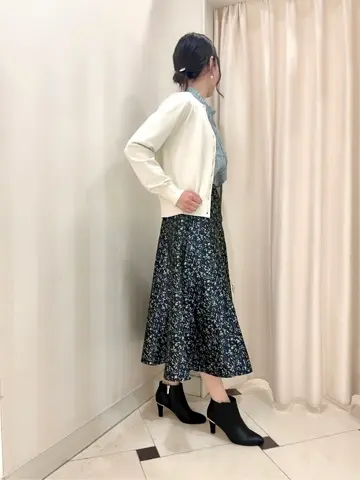 組曲 金井 コーディネート画像