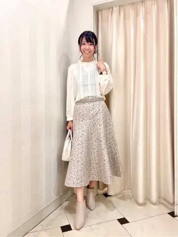 組曲 金井 コーディネート画像