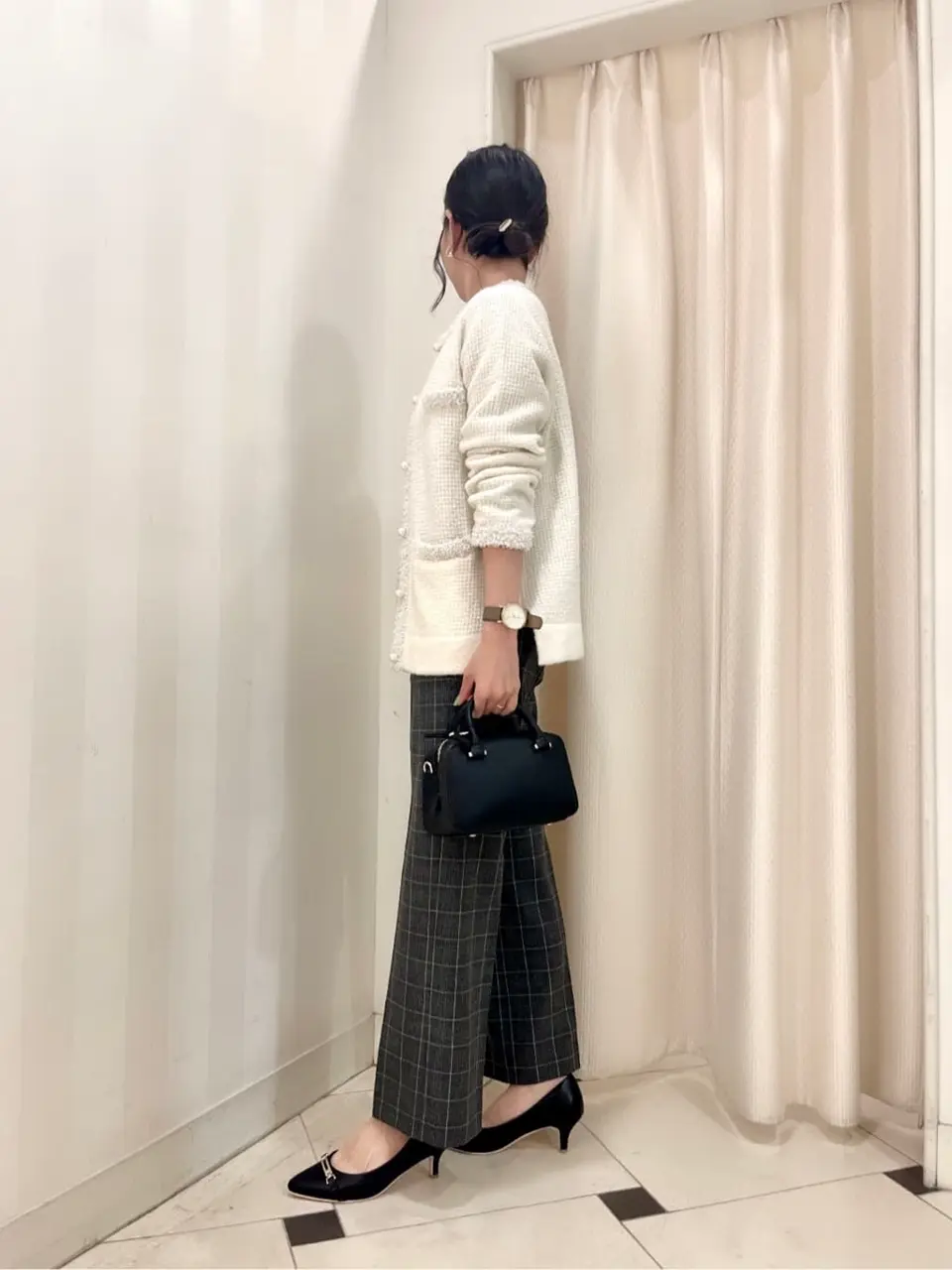 組曲 金井 コーディネート画像