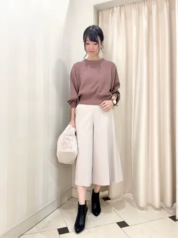 組曲 金井 コーディネート画像