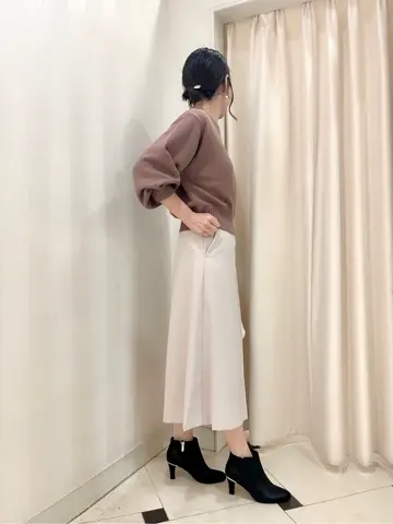 組曲 金井 コーディネート画像