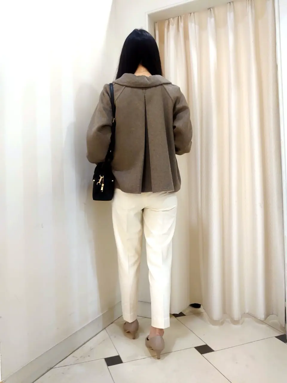 組曲 スタッフ コーディネート画像