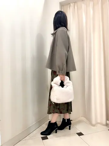 組曲 金井 コーディネート画像