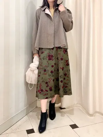 組曲 金井 コーディネート画像