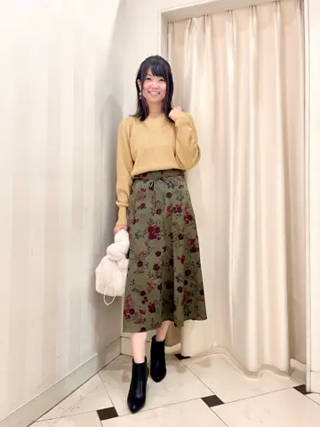 組曲 金井 コーディネート画像