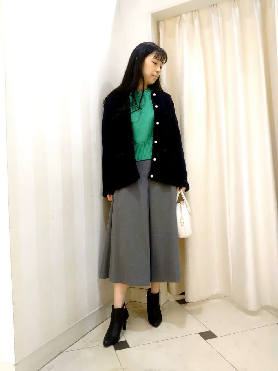 組曲 スタッフ コーディネート画像