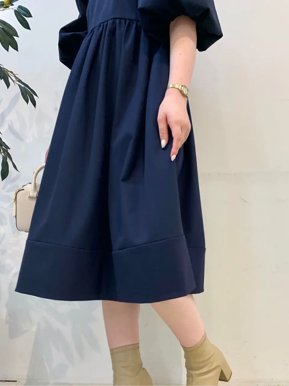 組曲 石井 コーディネート画像