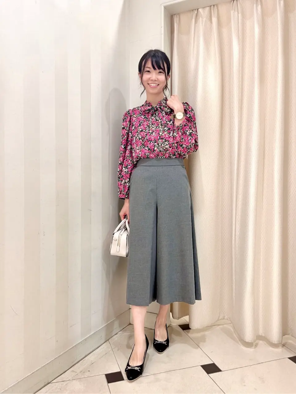 組曲 金井 コーディネート画像