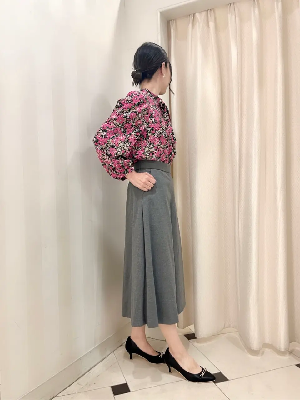 組曲 金井 コーディネート画像