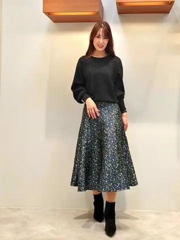 組曲 内田 コーディネート画像