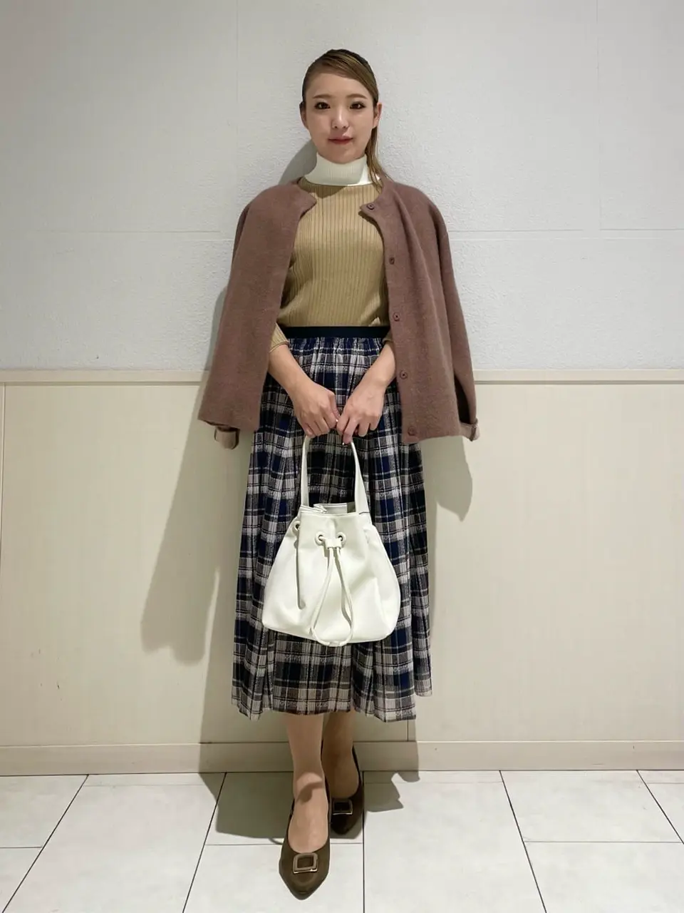 組曲 土居 コーディネート画像