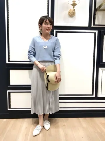 組曲 宮本 コーディネート画像