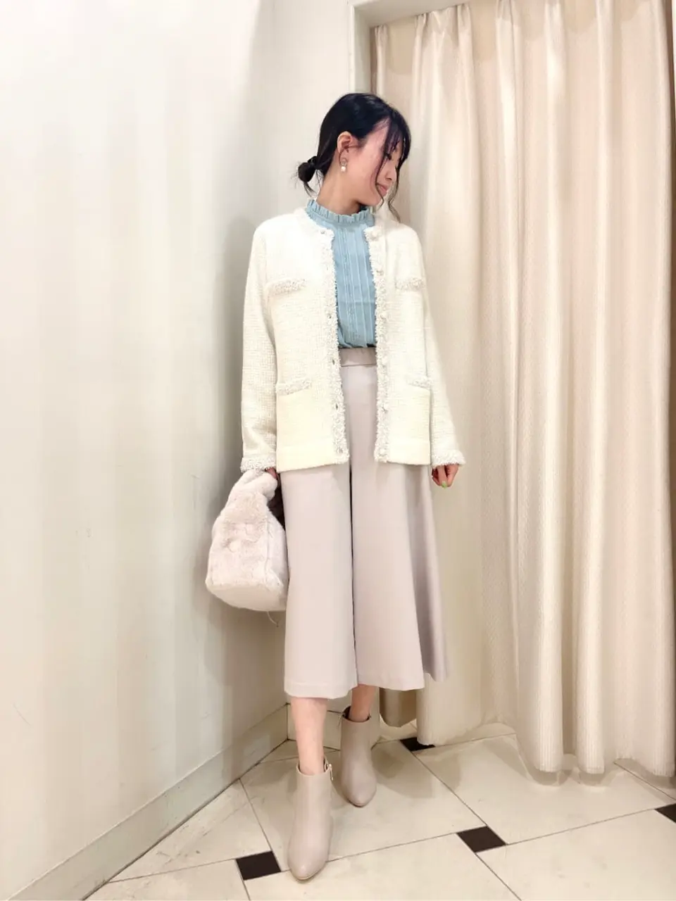  金井 コーディネート画像