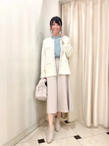 組曲 金井 コーディネート画像