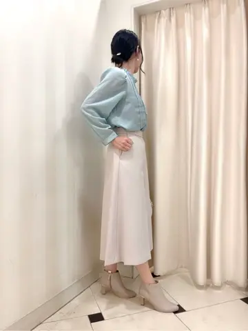 組曲 金井 コーディネート画像