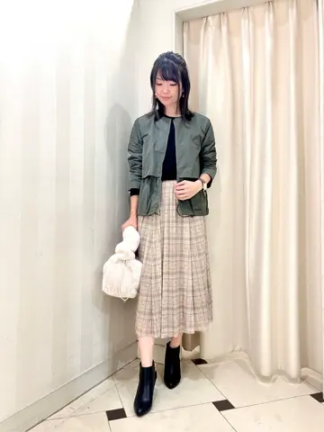 組曲 金井 コーディネート画像