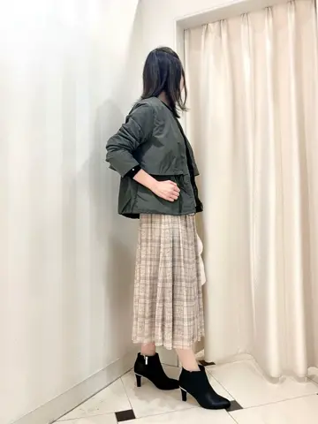 組曲 金井 コーディネート画像