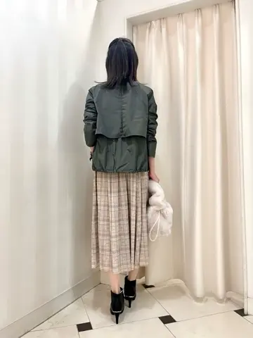 組曲 金井 コーディネート画像