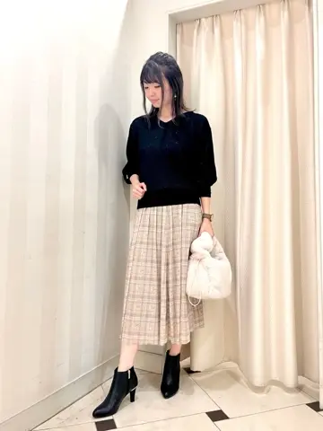 組曲 金井 コーディネート画像