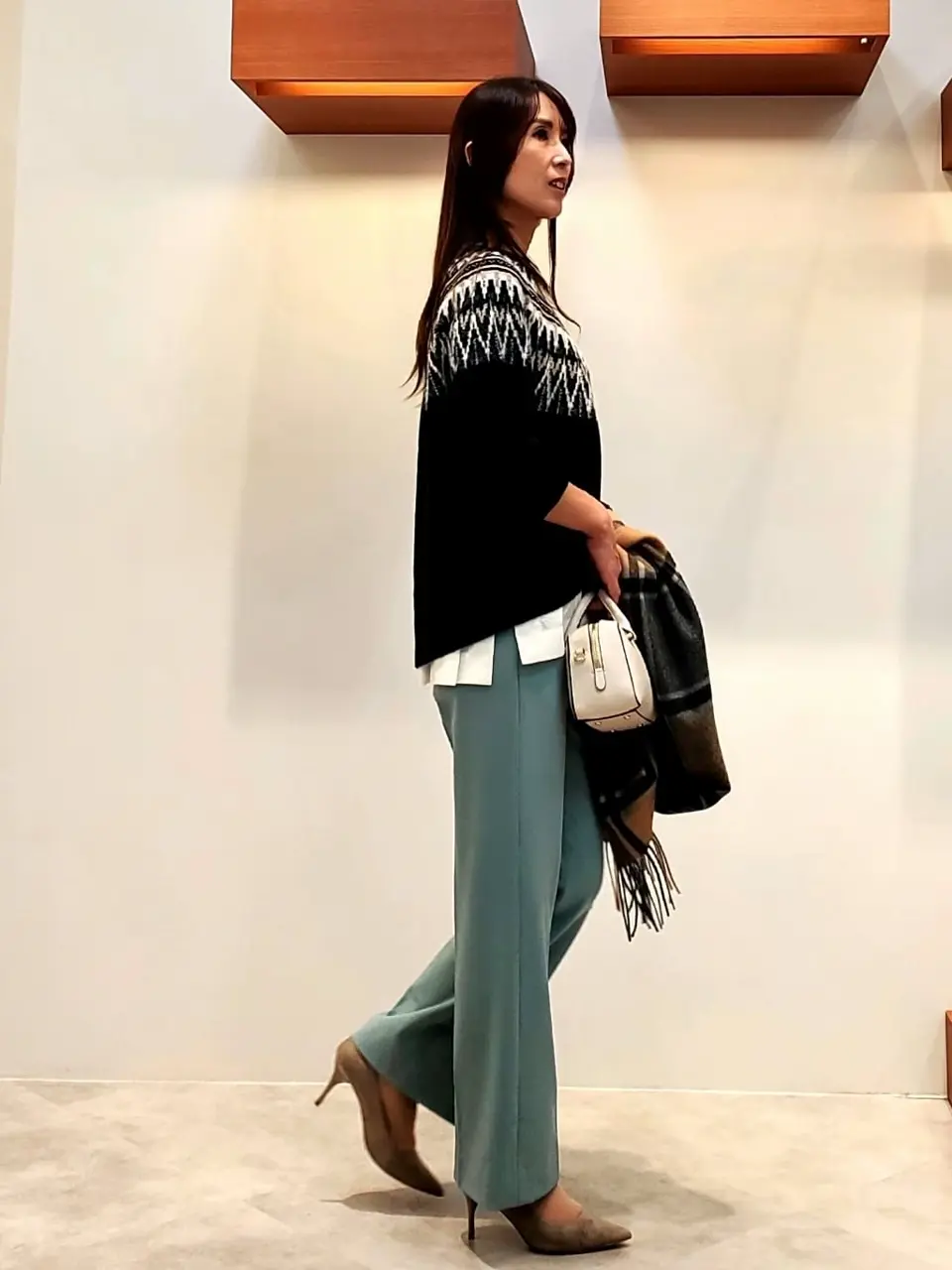 組曲 内田 コーディネート画像