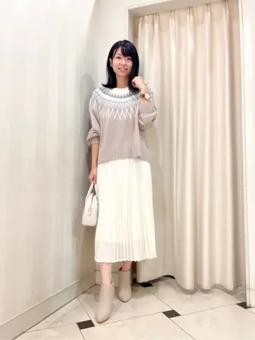 組曲 金井 コーディネート画像