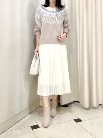 組曲 金井 コーディネート画像