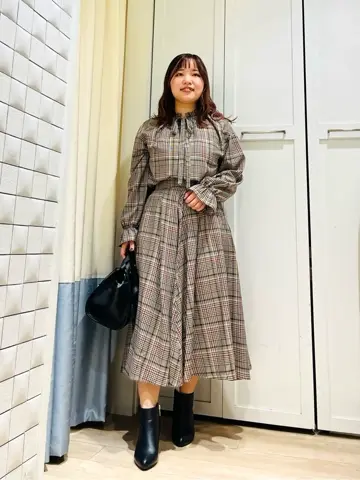 組曲 KATO コーディネート画像