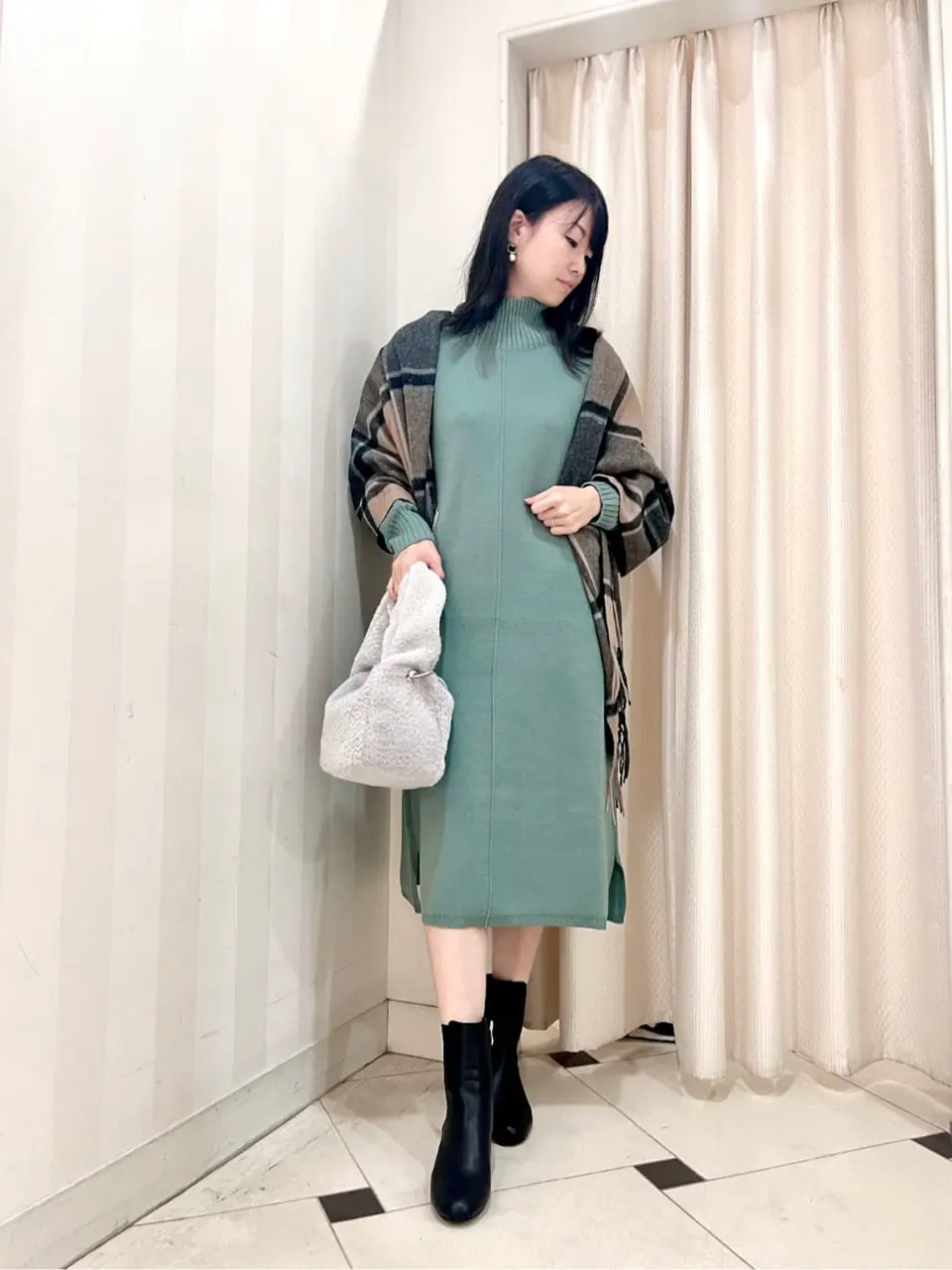  金井 コーディネート画像