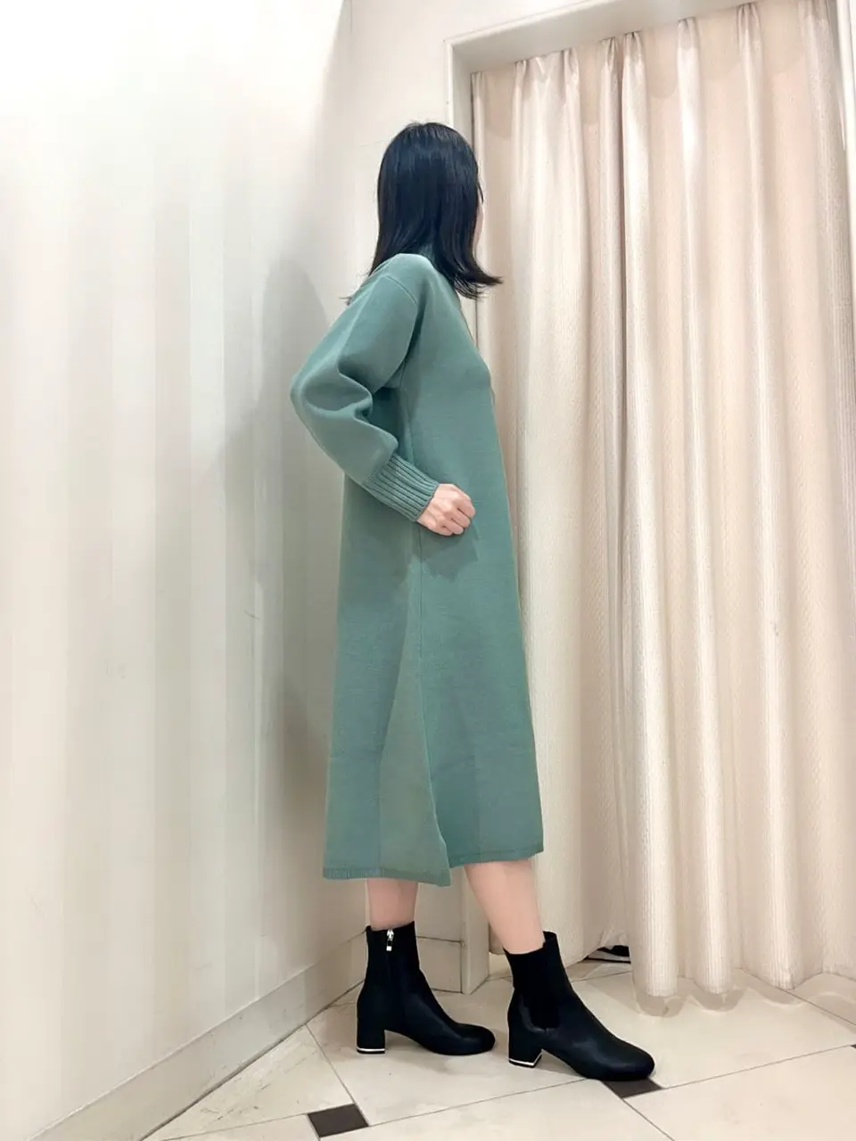 組曲 金井 コーディネート画像