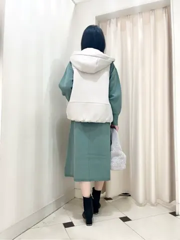 組曲 金井 コーディネート画像