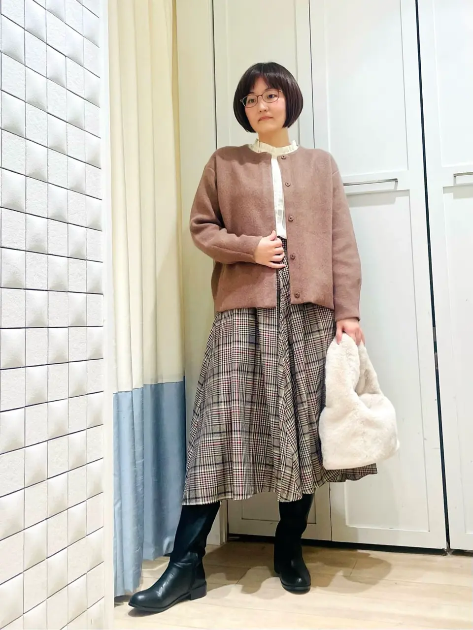 組曲 スタッフ コーディネート画像