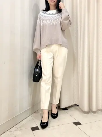 組曲 金井 コーディネート画像